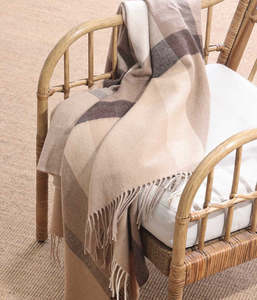 Linen Homewares: Lodge Throw Mocha