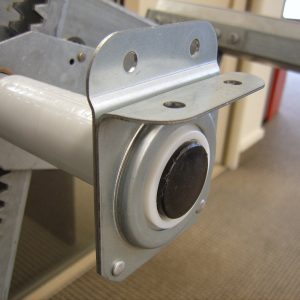 Vent drive hardware: Rack & Pinion