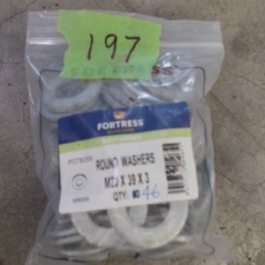 Galvanised fasteners: 10G x 30 Pan head screw self drilling