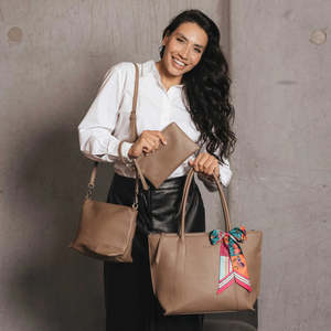 Black Caviar Carolyn 3 Piece