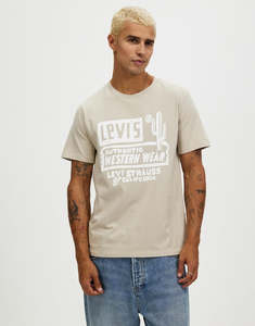 Levis: Levis Graphic Crewneck Tee