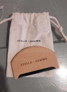 Womens Knits: Stella & Gemma Knitwear Depilling Comb