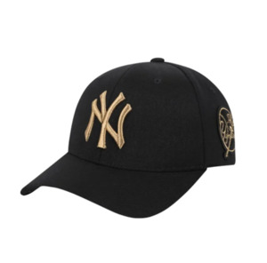 Accessories 1: New York Cap Black/Gold