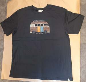 Under 50: Hokitika NZ  Combi Tee - Mens
