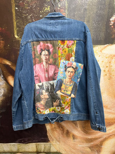 Frida cat lady jacket size 20 redtrinity