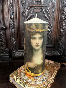 Madgelina candle medium tall redtrinity