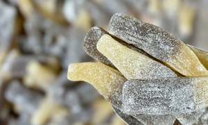 Sour Cola Bottles