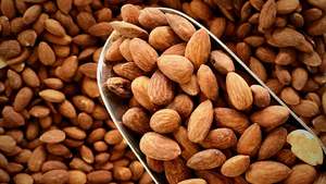 Tamari Almonds