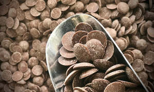Christmas Baking Essentials: Milk Chocolate Buttons
