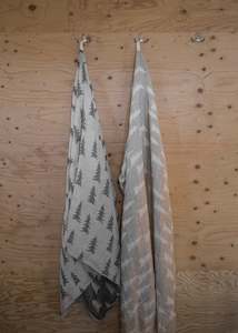 Bath Towels: Gran Linen Bath Towel