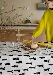 Gran Tablecloth, Black 150*250