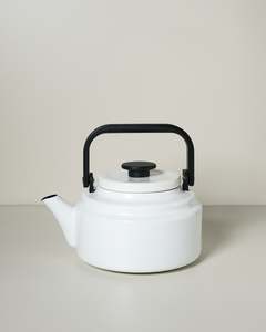 Noda Horo Amu Stove-top Kettle 2.0L, White