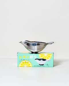 Kitchen Dinning: Bird-Shaped Lemon Squeezer