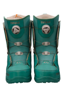 Winter: ThirtyTwo Women's Snowboard Boots – Dual BOA – US 7.5 / EU 38