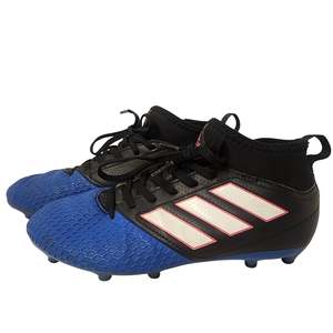 Hiking: Adidas Football Boots – Child US3/UK2.5