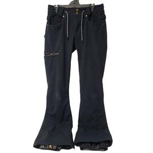Women’s size small DC Ski & Snow Pants