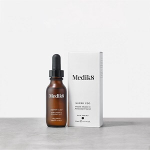 Facial: Medik8 Super C30