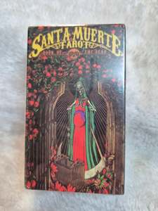 Tarot Cards: Santa Muerte Tarot - Book of the Dead