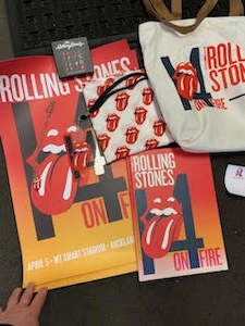 Merch: ROLLING STONES-14 ON FIRE NZ TOUR VIP PACK