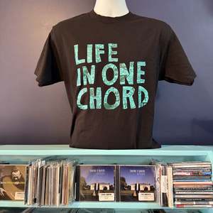 Relics Tees Totes: LIFE IN ONE CHORD SHAYNE CARTER FILM T-SHIRT SIZE L *NEW*