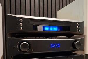 NU PRIME IDA8 AMPLIFIER & CDT9 CD PLAYER-2ND HAND