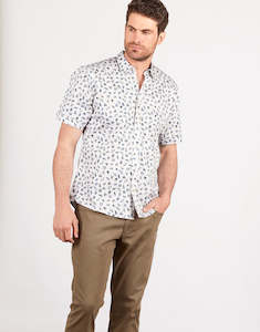 Mens Casual Shirts: Raglan Leaf Print Short Sleeve Shirt