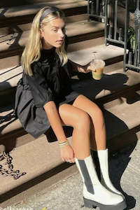 Stuart Weitzman: STUART WEITZMAN "Presley Ultralift" Boot