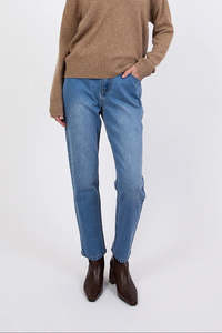 Pants: MARLOW "Easy" Straight Jeans