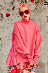 TRELISE COOPER "Neck & Neck" Sweatshirt