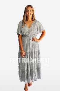 Size 14: FOR SALE-Boutique Geo Maxi Dress