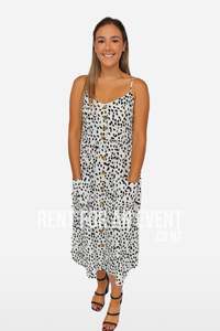 For Sale: FOR SALE-Boutique Mia Dress