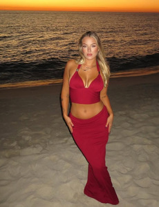 Sets Separates: Merlot Set