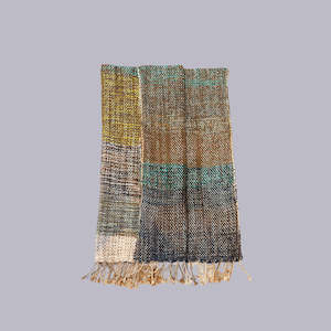 Naibu: Naibu | Rectangle Vase | Green & White