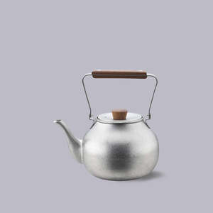 Made In Japan: Kobo Aizawa | Japanese Style Teapot | Silver Matte | 700ml