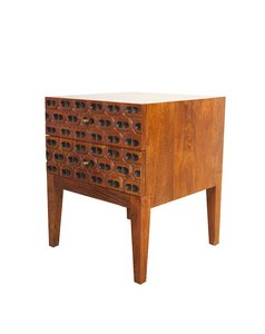 Bedroom Outlet: Dakota Bedside