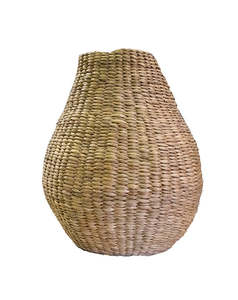 Sale Homewares: Banana Leaf Vase (Natural)