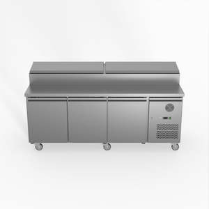 Salad Bar Fridge: Thermaster Fed-X S/S Three Door Sandwich Counter XSS8C20S3V