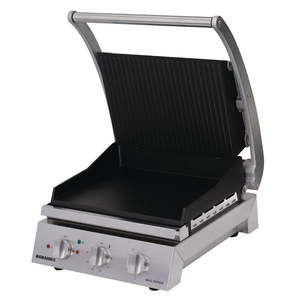 Roband GSA610RT 6 Slice Grill Station 2200w Ribbed Top & Smooth Bottom Non-Stick GH841