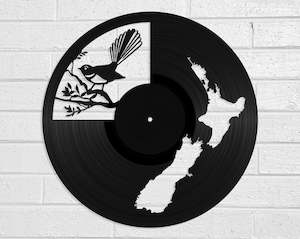 NZ Map & Fantail