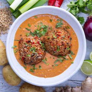 Sticky Asian Glazed Meatballs w Satay Sauce (S)