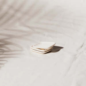 Bathroom Body: SOAP DISH | W