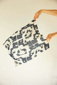 Clothes Beauty: DAISY NAVY & CREAM Scarf | W&B