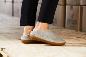 Clothes Beauty: Slip-On GREY | GL