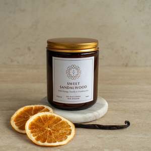 Living: SWEET SANDALWOOD Candle | DH