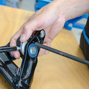 Tools: Unior Universal Bearing Press Set