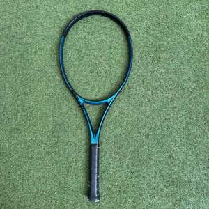 Ex Demo Wilson Ultra 100 V4 Tennis Racket L2