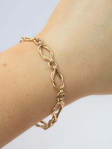 Yellow Gold Sailors Knot Bracelet
