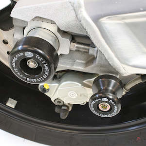 R G Racing: R&G Swingarm Protectors