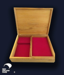 Rimu Jewellery Box Large - 1 Lift Out Tray