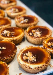 Cakes Cookies Slices: Roast Banana & Caramel Cheesecake